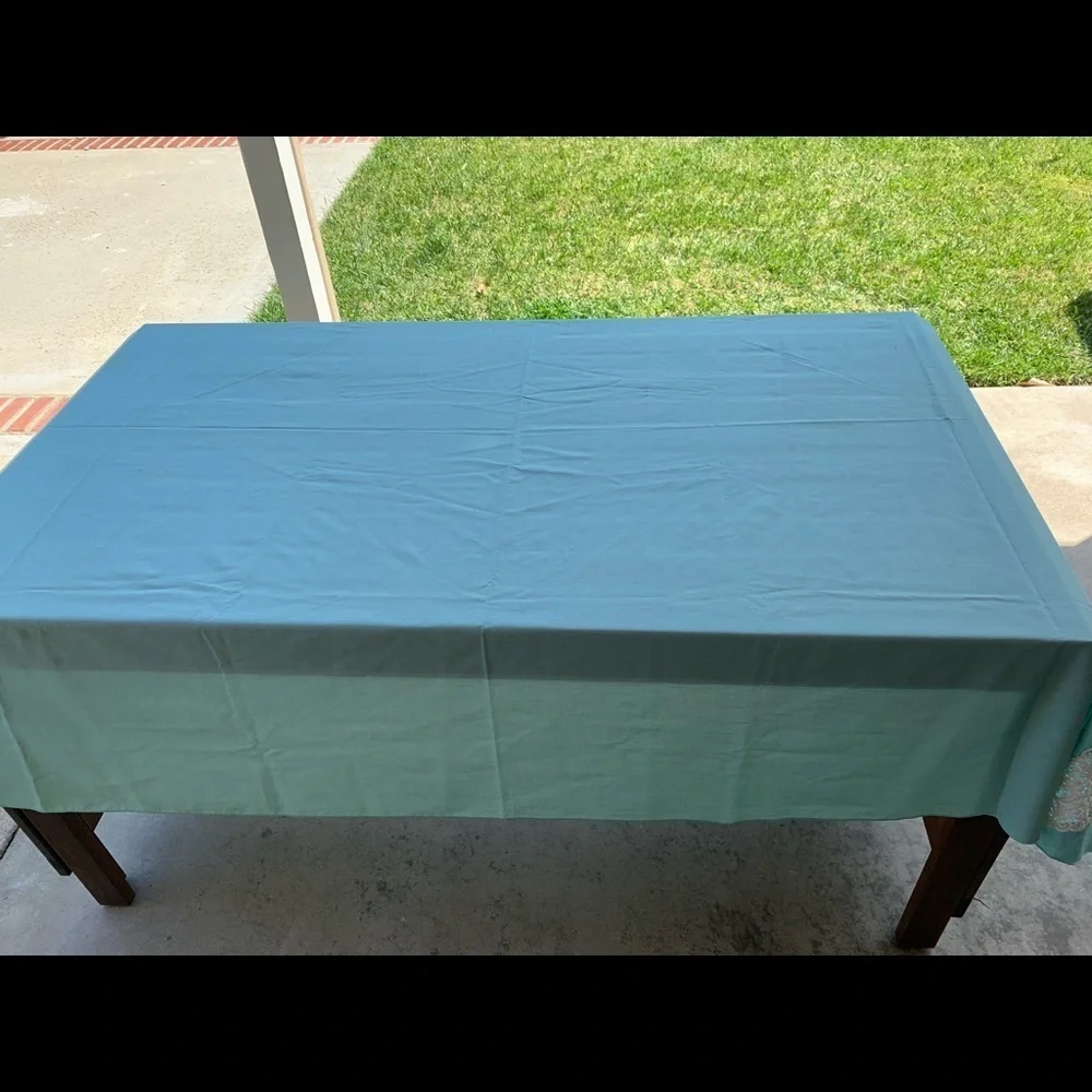 Table cloths